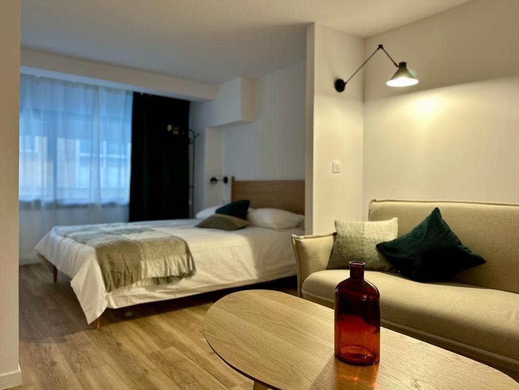 Apartamentos En Urzaiz, ヴィーゴ エクステリア 写真