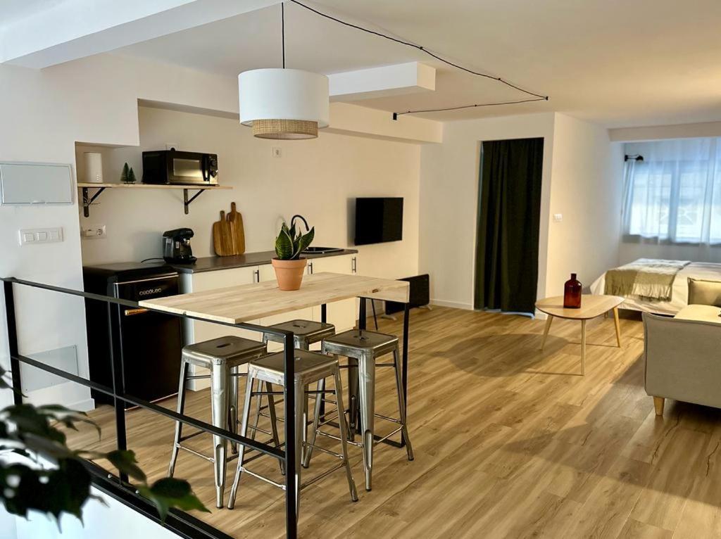 Apartamentos En Urzaiz, ヴィーゴ エクステリア 写真